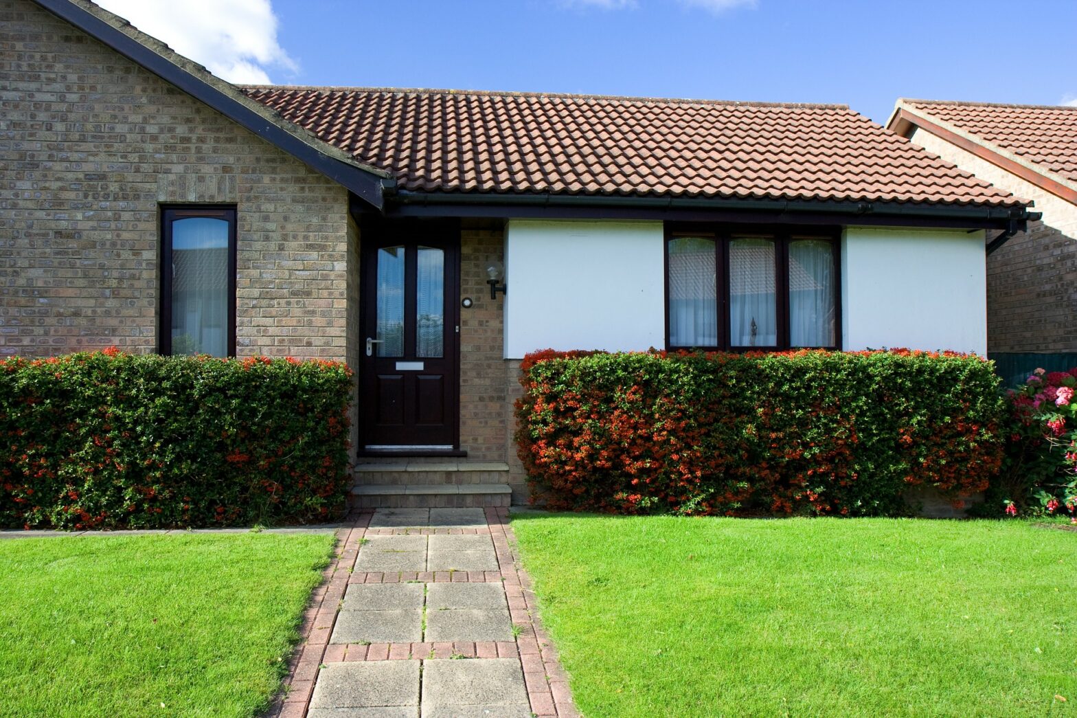 How to Conduct a Roof Inspection