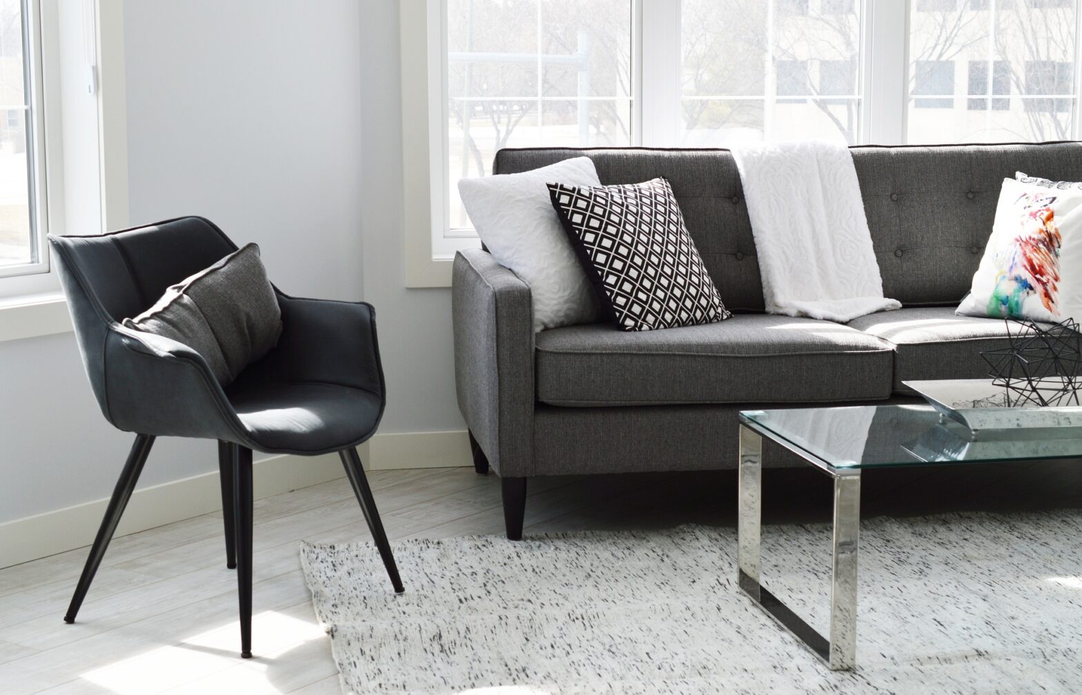 8 Easy Ways to Spruce Up Your Living Room