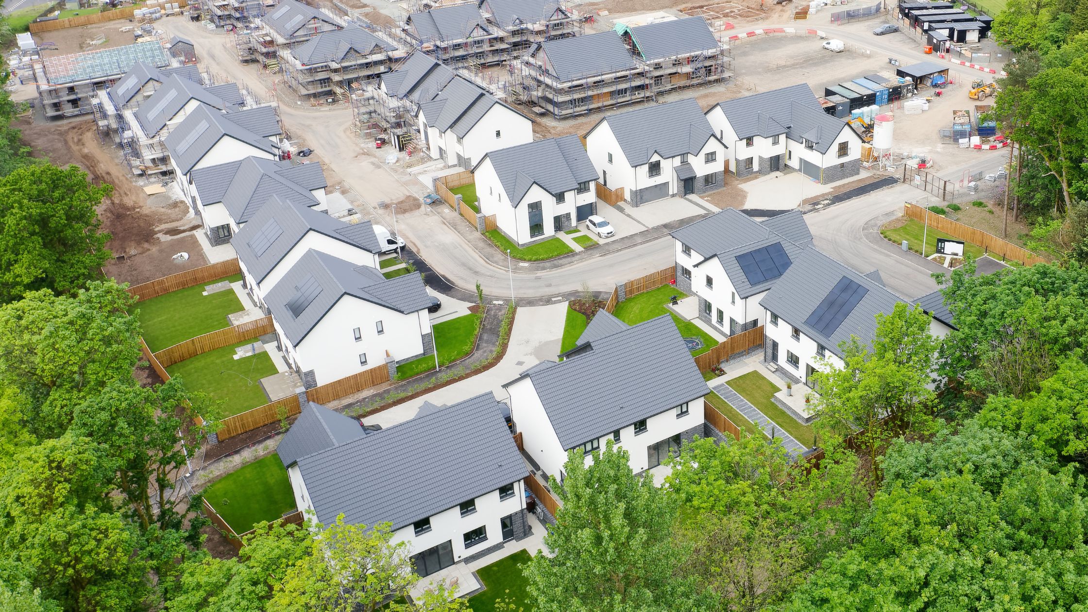 How to Save Money on Roof Repairs and Maintenance